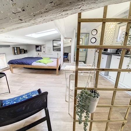 Sète Petit St Louis Studio Mansarde Atypique Climatise מראה חיצוני תמונה